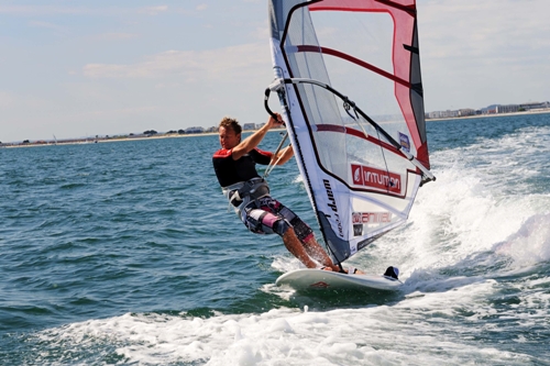 The Dorset coast is a world class windsurf venue, hosting the Olympic and Paralympic 2012 Windsurfing events, the famous Weymouth Speed Week and other competitions.